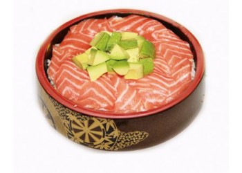 MENU Chirachi saumon avocat